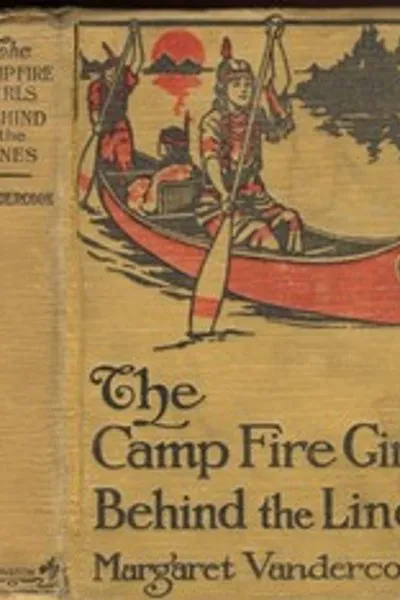 Обложка книги "Девочки у костра за линией фронта"